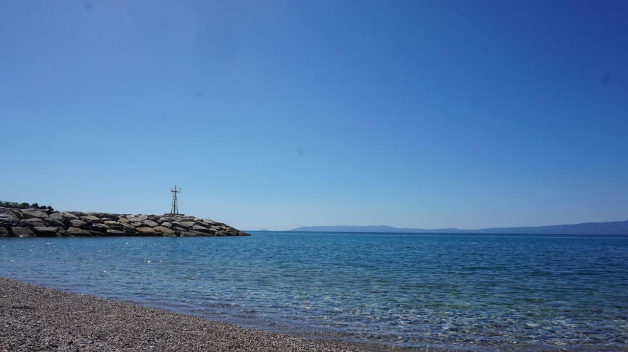 Akrogiali Beach Apartments Екстериор снимка